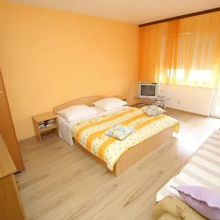 Angela Apartment